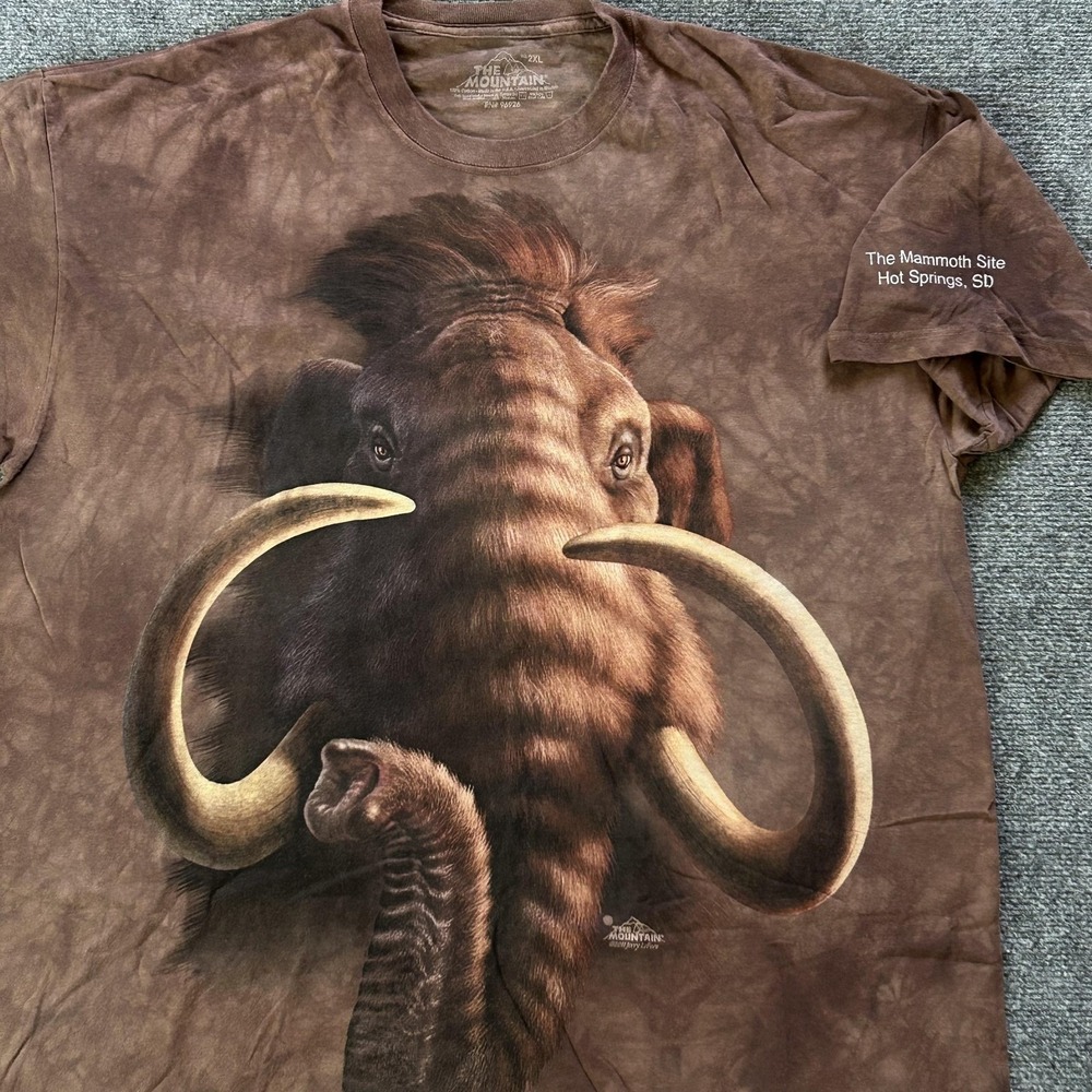 The Mountain Shirt Mens 2XL Brown Woolly Mammoth The Mammoth Site Graphic Tee SD